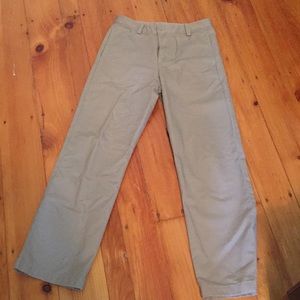 Vineyard vines khakis